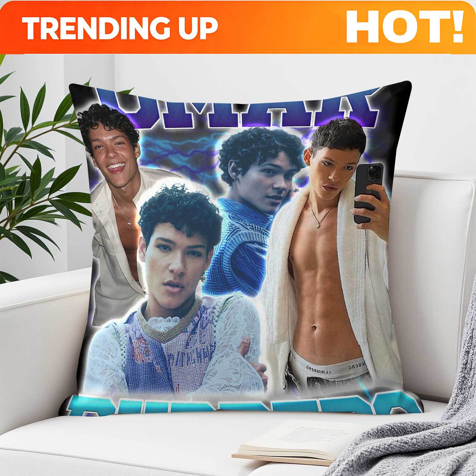 Throw Pillow - 1개 맞춤 제작 오마르 루드베르그 싱어