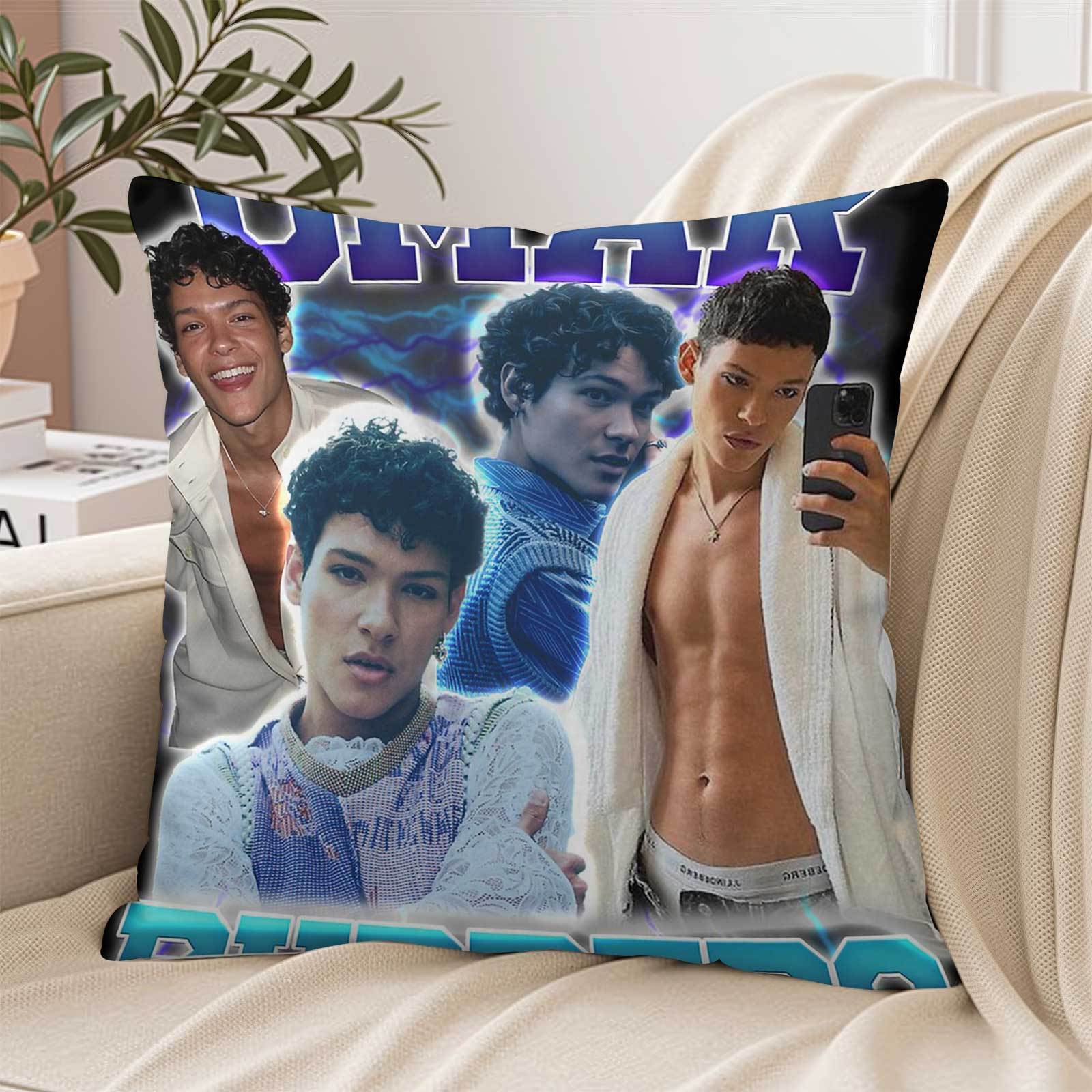 1개 맞춤 제작 오마르 루드베르그 싱어 Y2K 프린트  - Throw Pillow 리뷰 및 가격